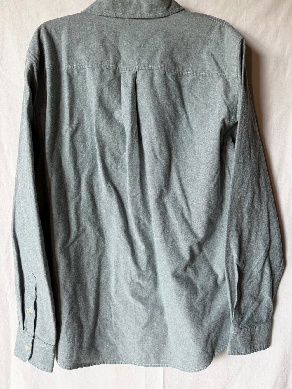 Chaps Men’s Button-Down Shirt in Heathered Sage Green - Picture 8 of 12